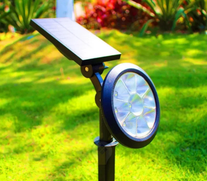 كشافات بالطاقه الشمسيه